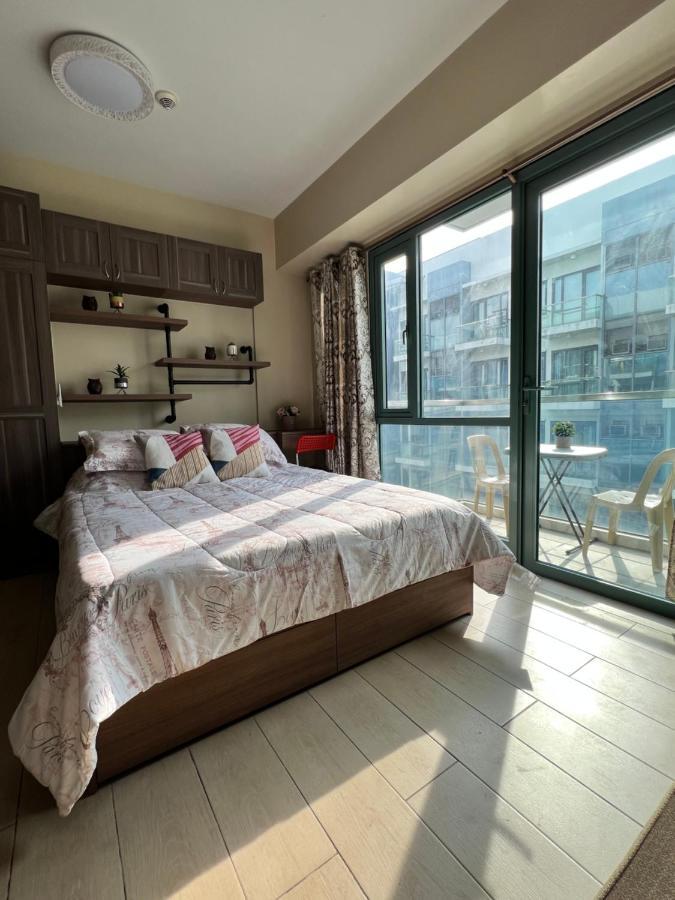 Studio At Newport World Airport Area Prime Location Манила Екстериор снимка