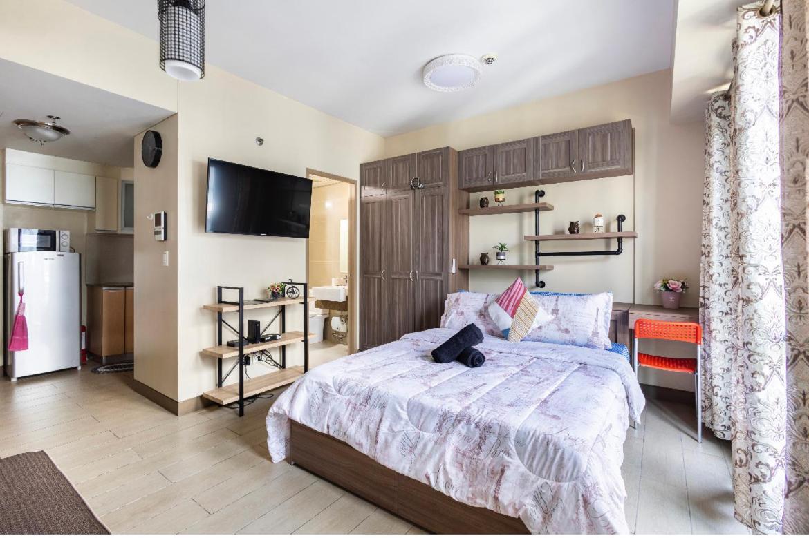 Studio At Newport World Airport Area Prime Location Манила Екстериор снимка