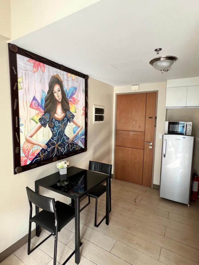 Studio At Newport World Airport Area Prime Location Манила Екстериор снимка