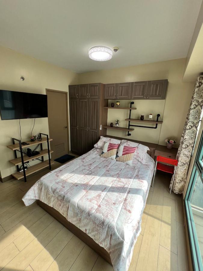Studio At Newport World Airport Area Prime Location Манила Екстериор снимка