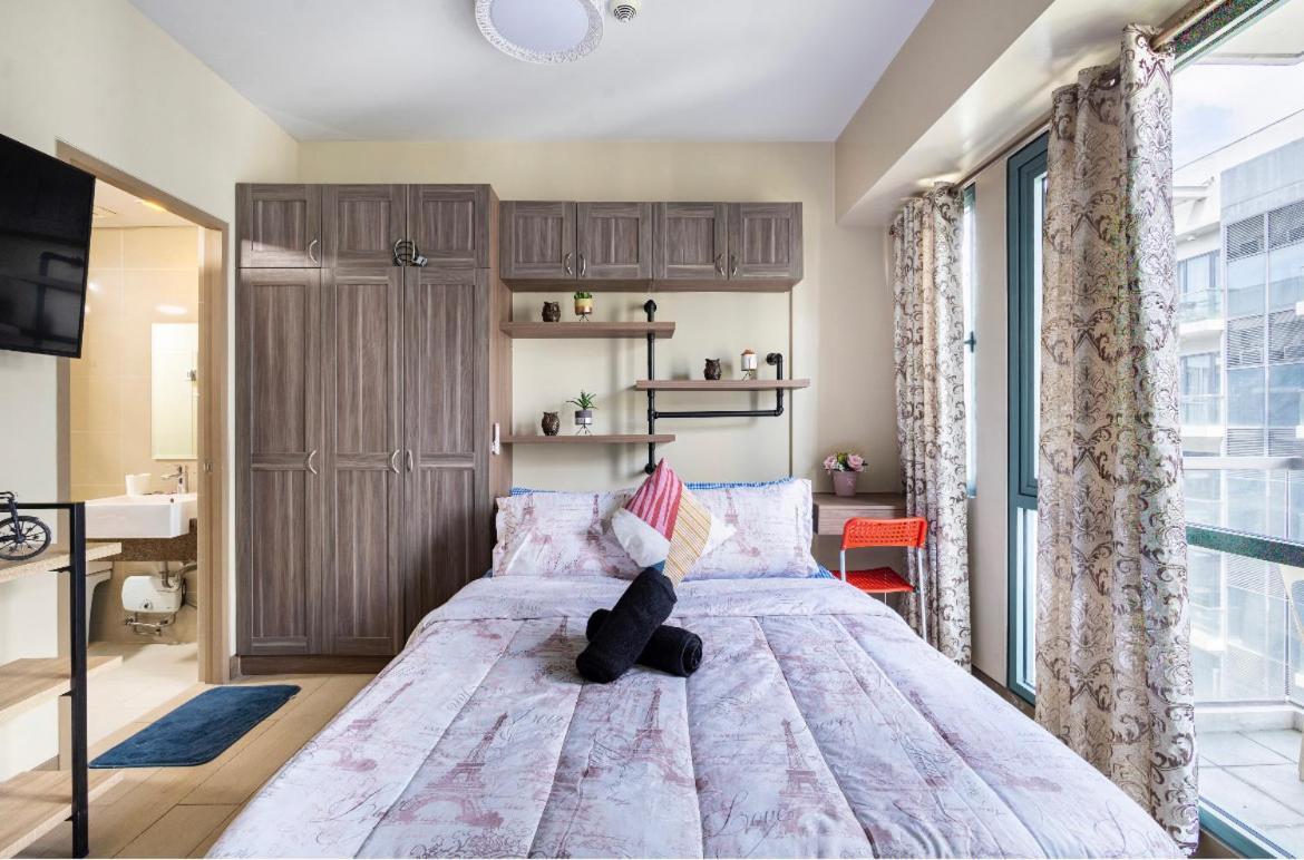 Studio At Newport World Airport Area Prime Location Манила Екстериор снимка